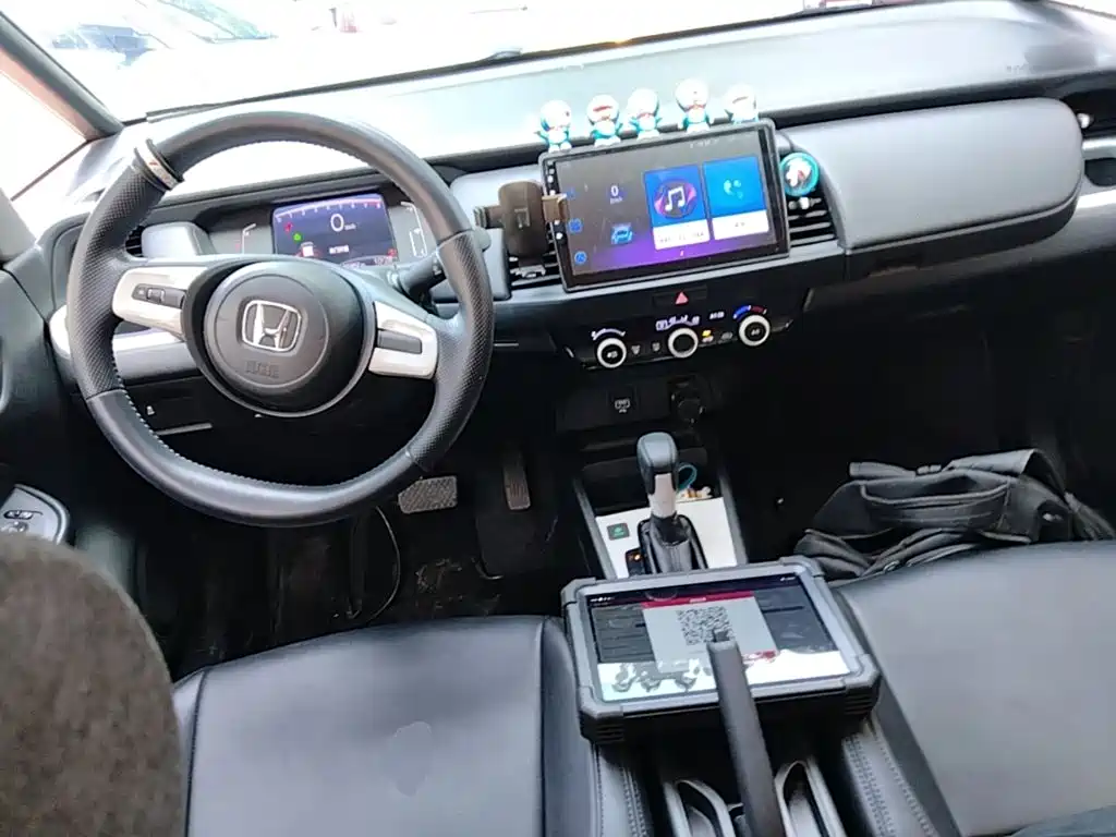 Honda Fit — фото 9