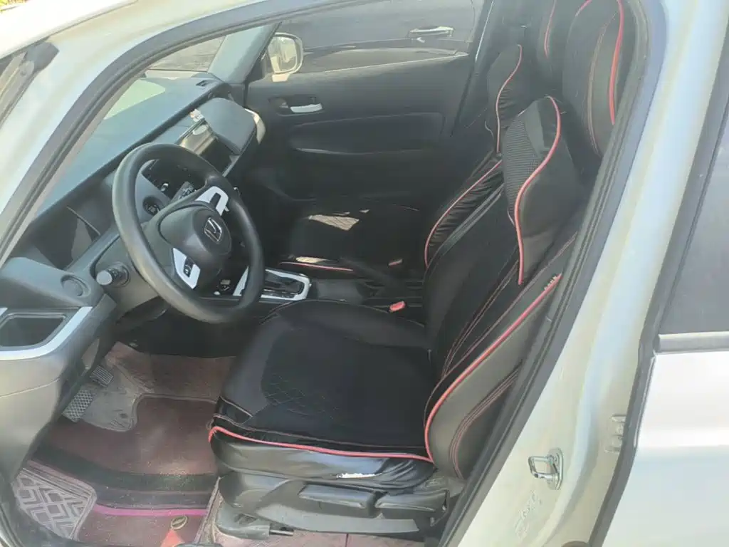 Honda Fit — фото 14