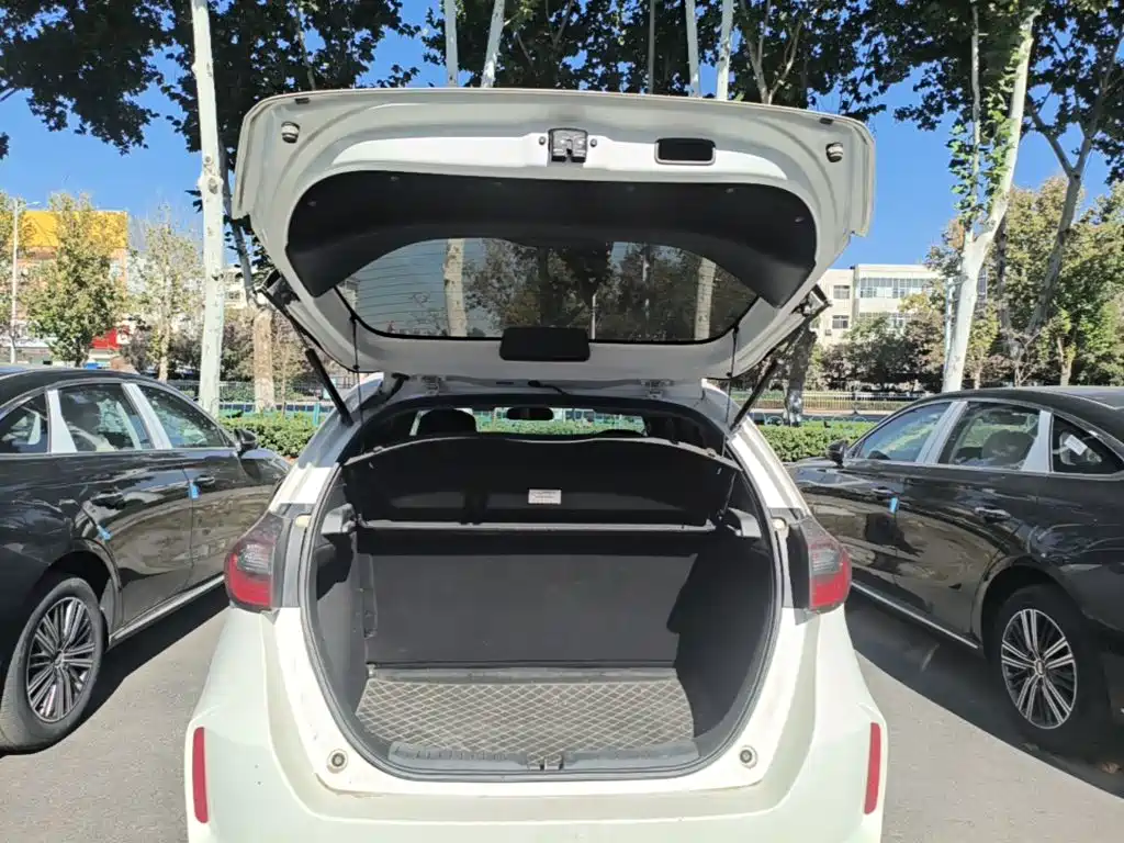 Honda Fit — фото 18