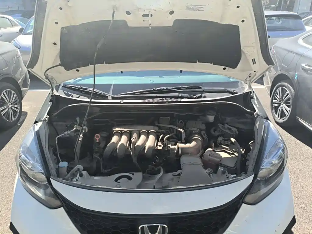 Honda Fit — фото 19