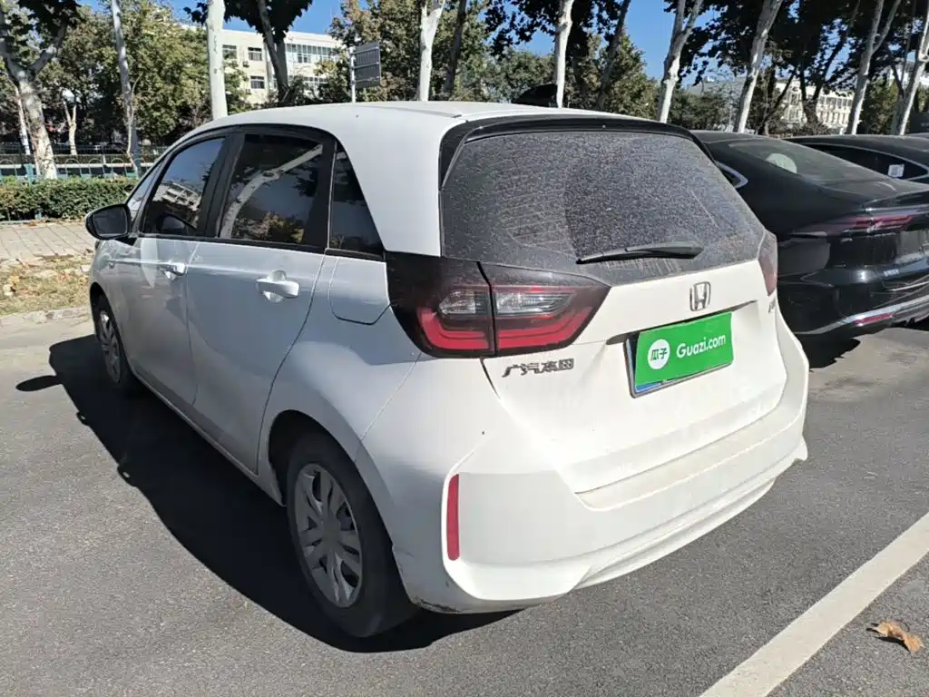 Honda Fit — фото 4