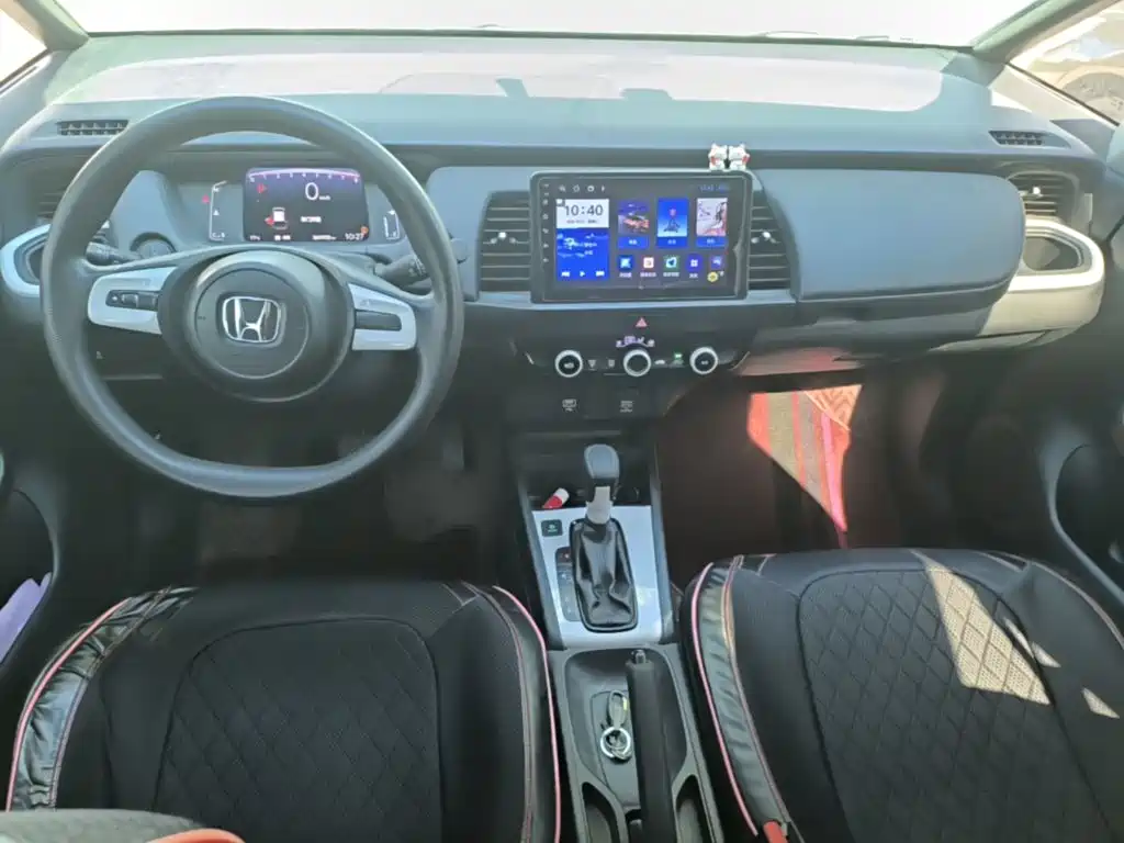 Honda Fit — фото 9