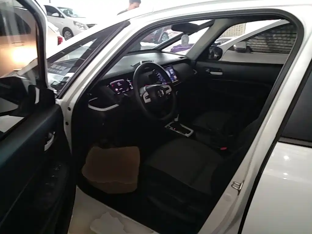Honda Fit — фото 14