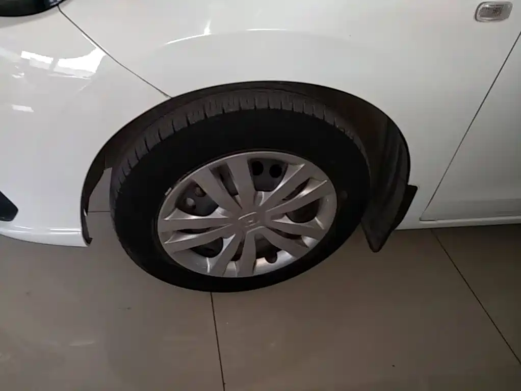 Honda Fit — фото 22
