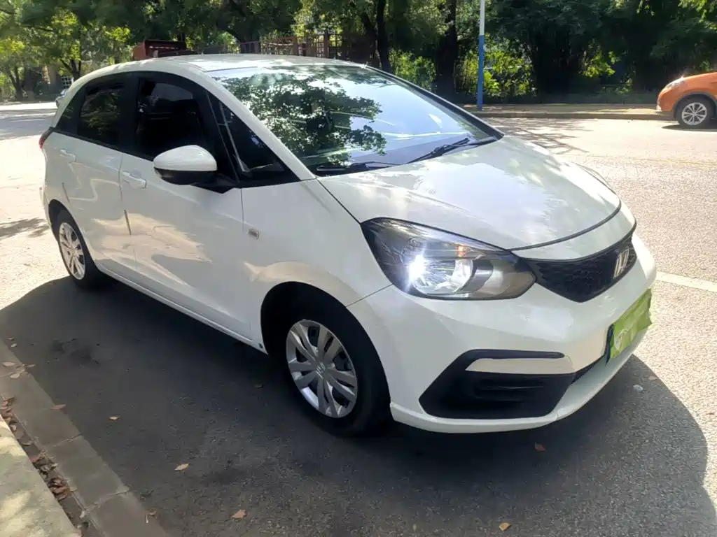 Honda Fit — фото 3