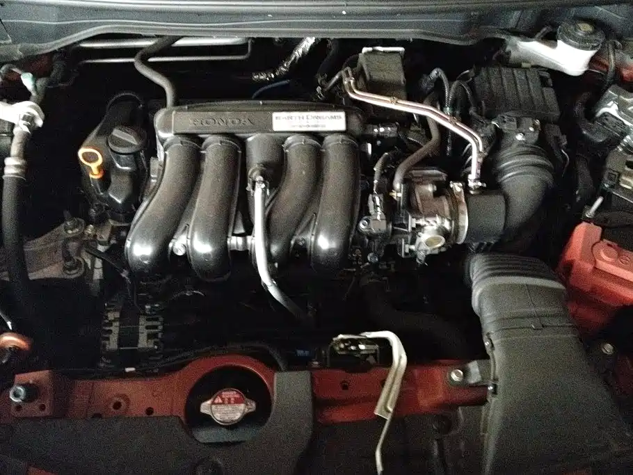 Honda Fit — фото 10