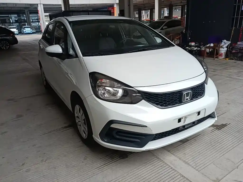 Honda Fit — фото 3