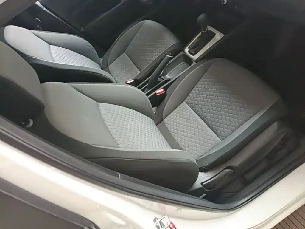 Honda Fit — фото 24