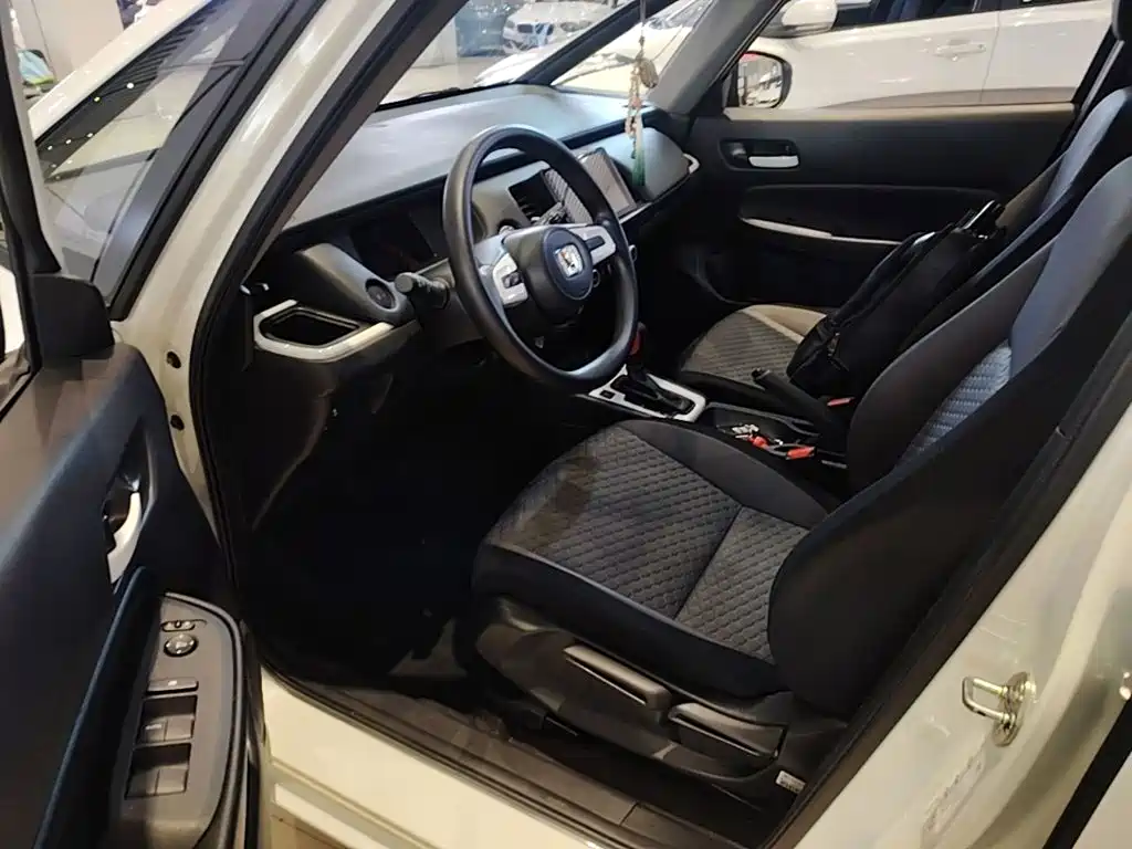 Honda Fit — фото 15