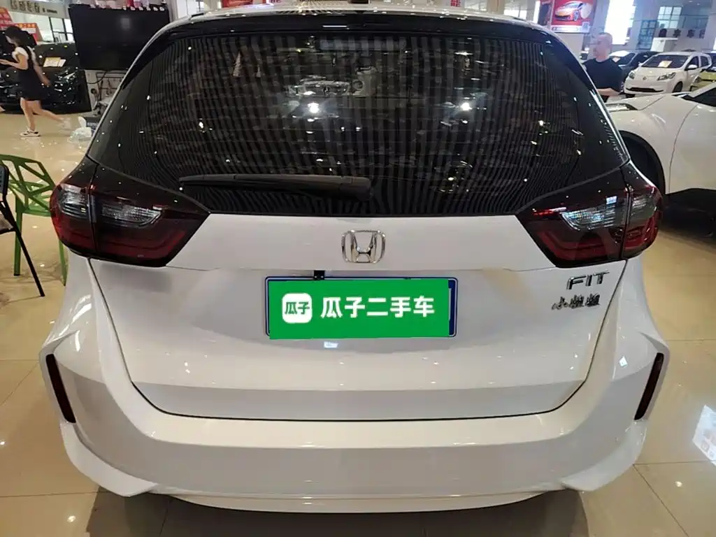 Honda Fit — фото 5