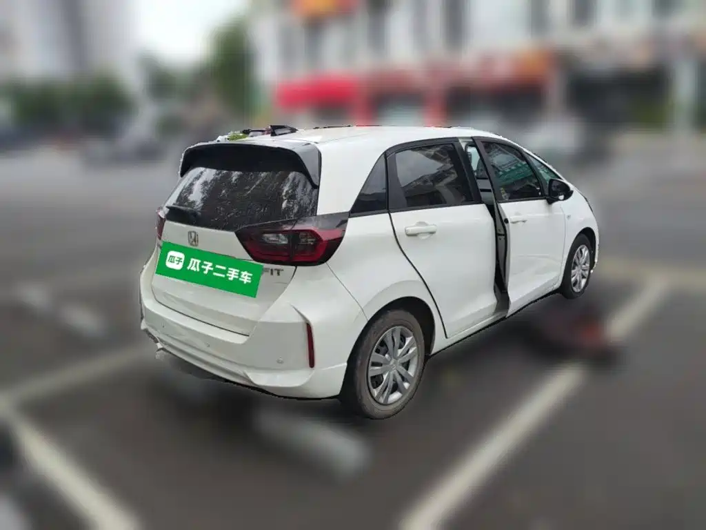 Honda Fit — фото 4
