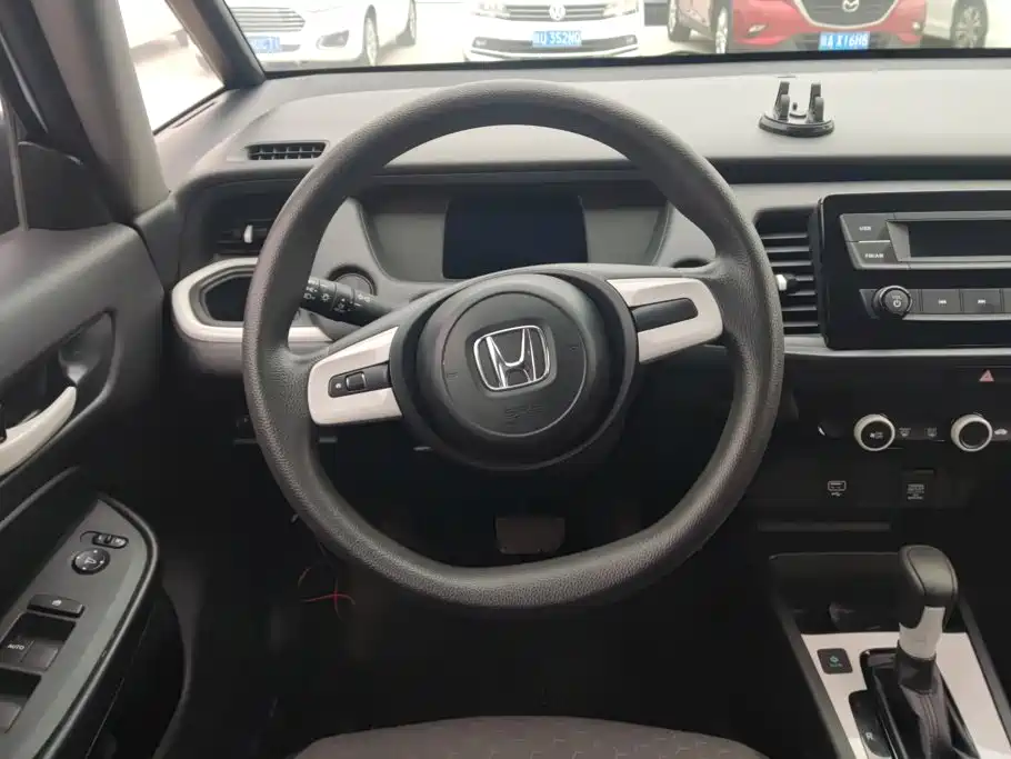 Honda Fit — фото 15