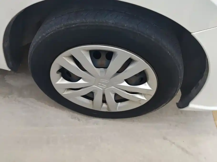 Honda Fit — фото 6
