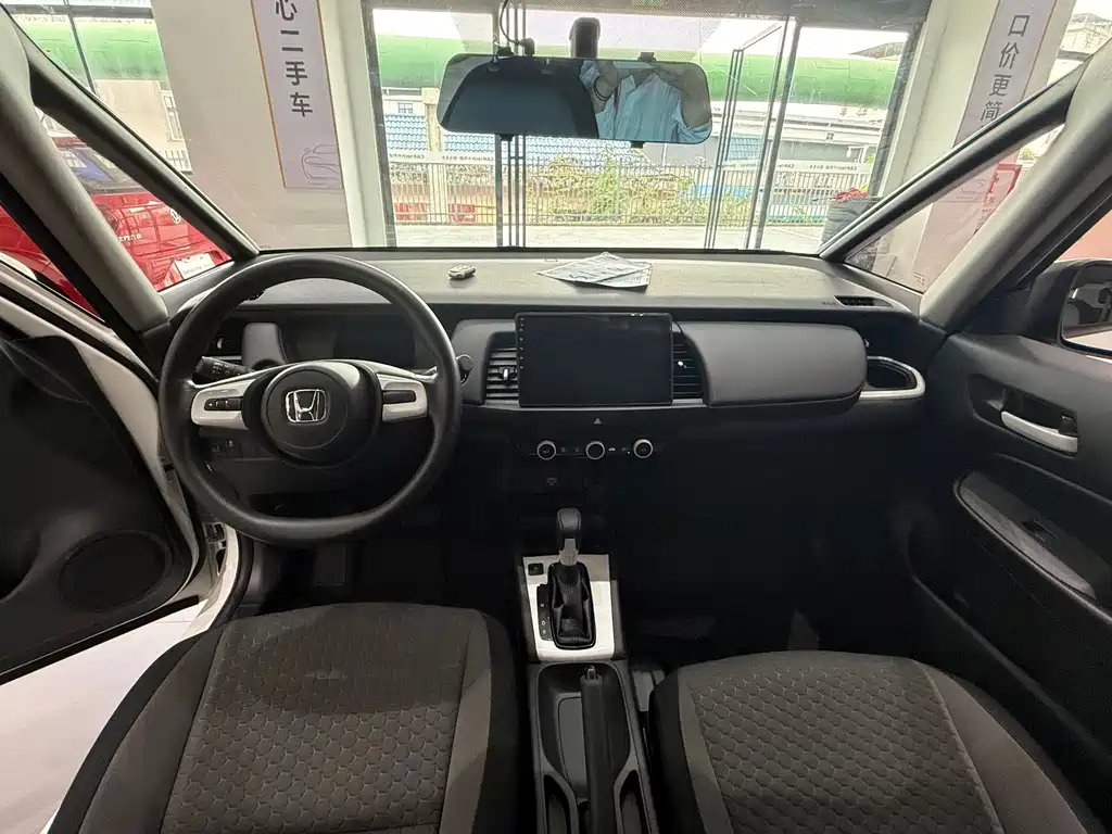 Honda Fit — фото 5