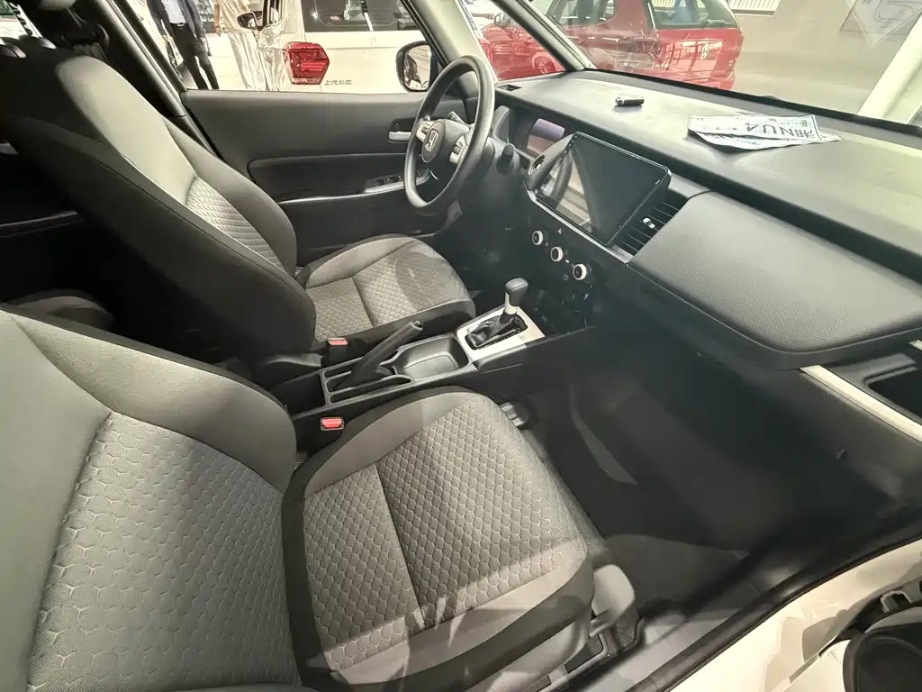 Honda Fit — фото 6
