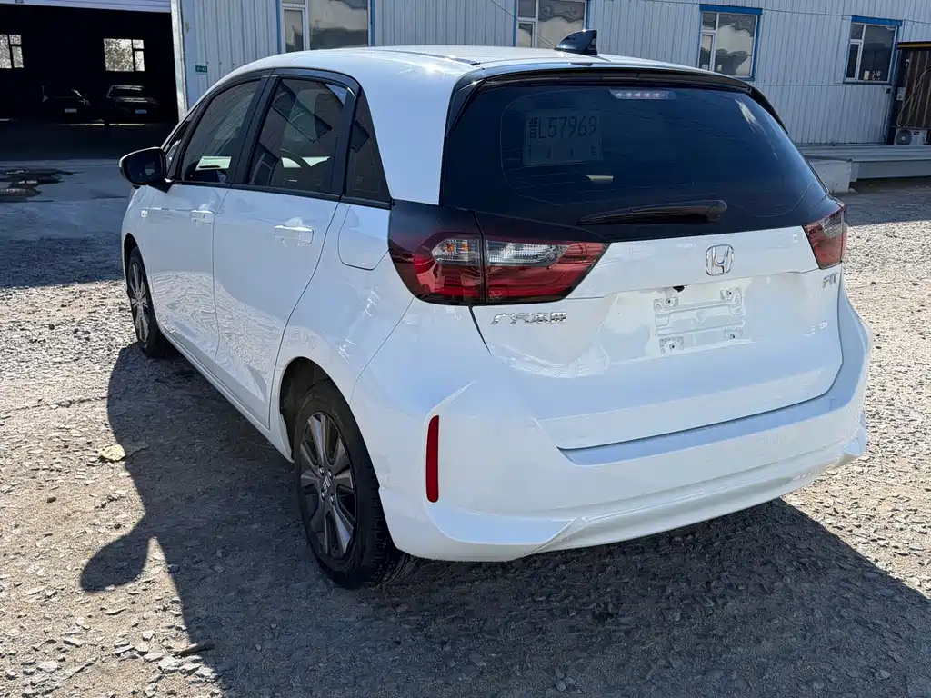 Honda Fit — фото 18