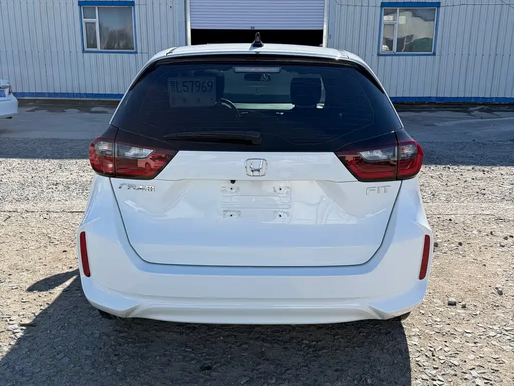 Honda Fit — фото 19