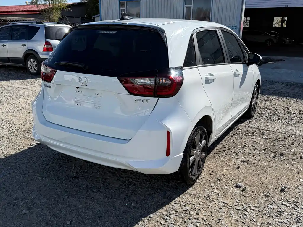 Honda Fit — фото 20