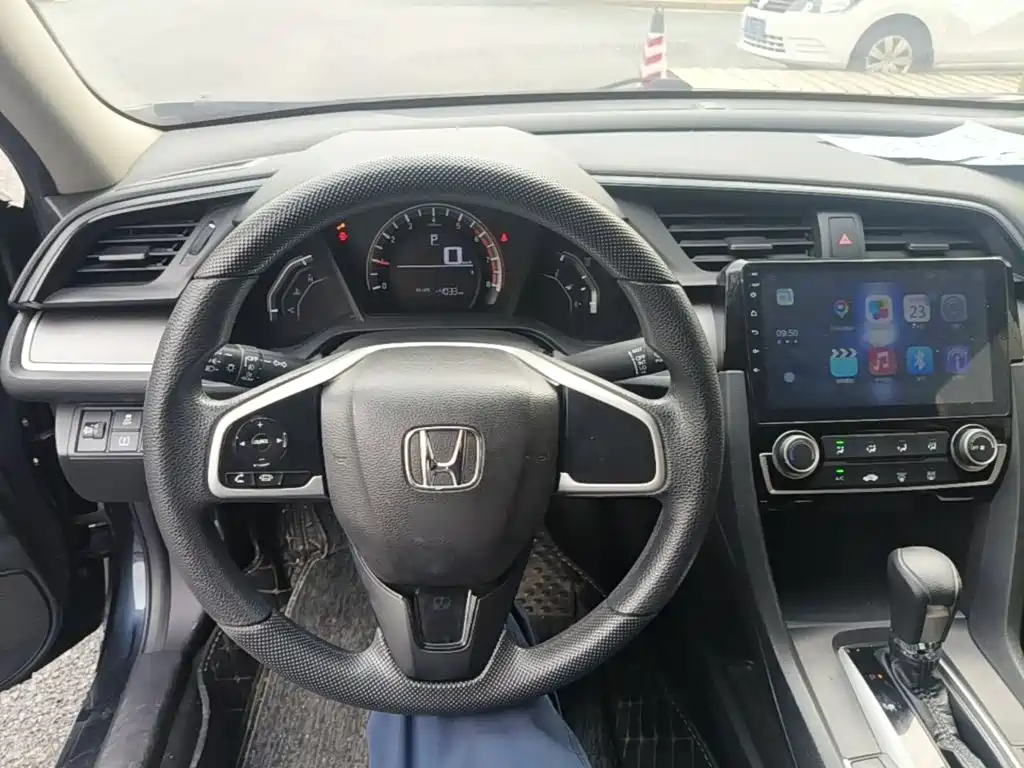Honda Civic — фото 14