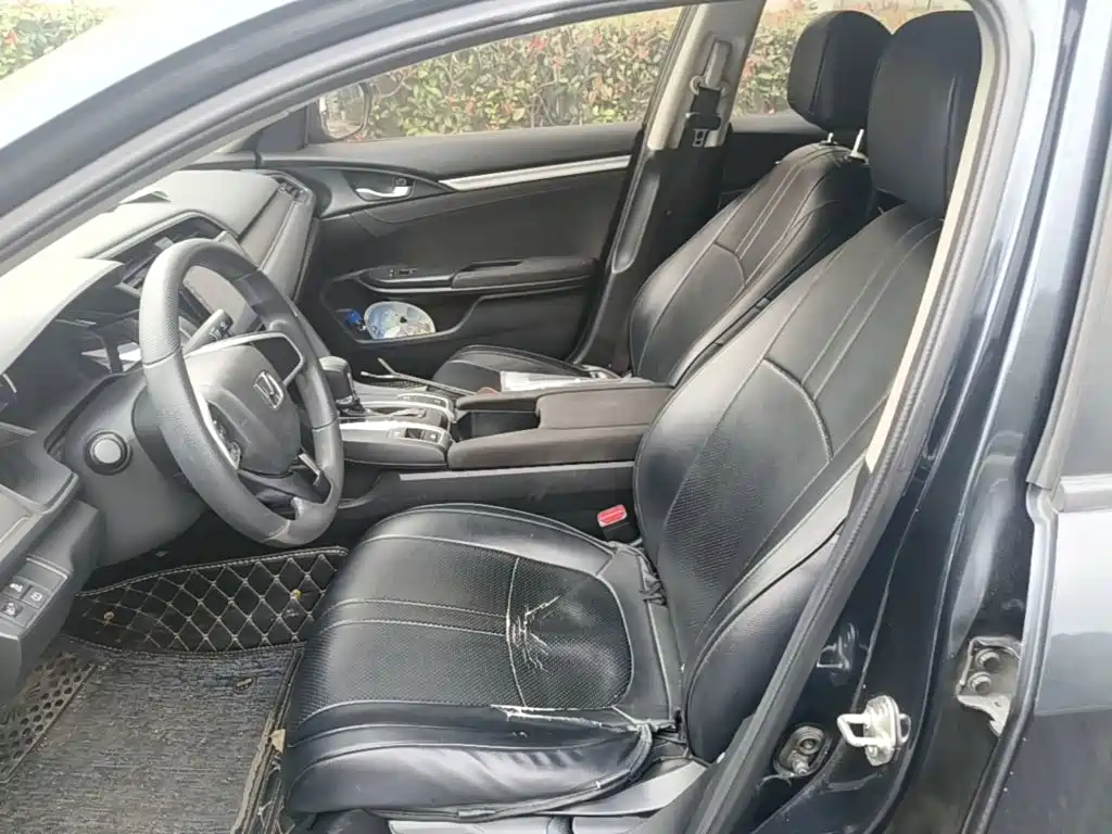 Honda Civic — фото 19