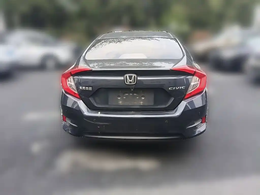 Honda Civic — фото 7