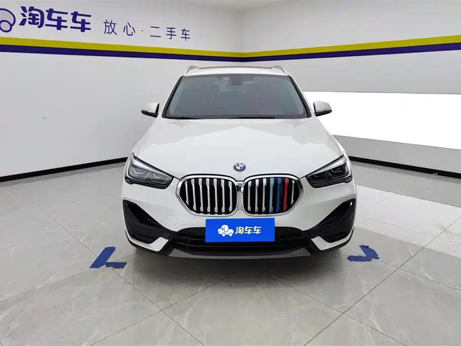 BMW X1 — фото 2