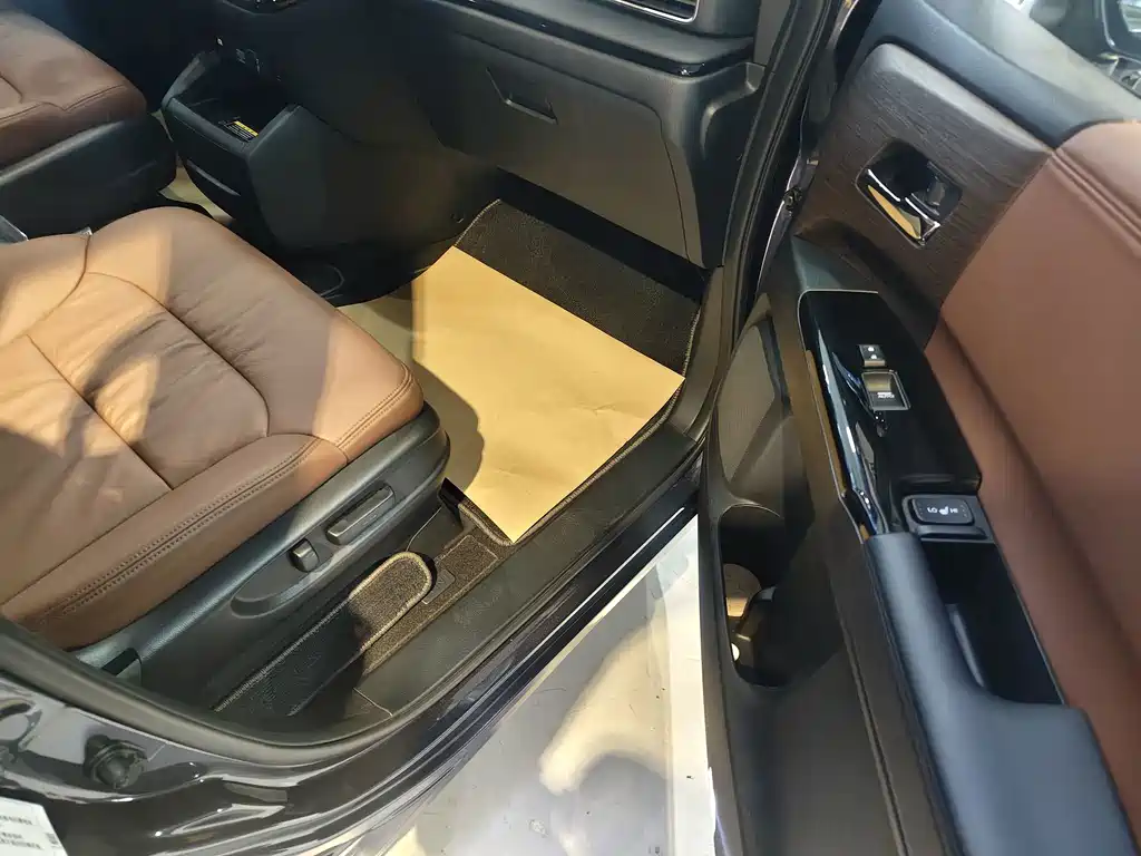Honda Odyssey — фото 11