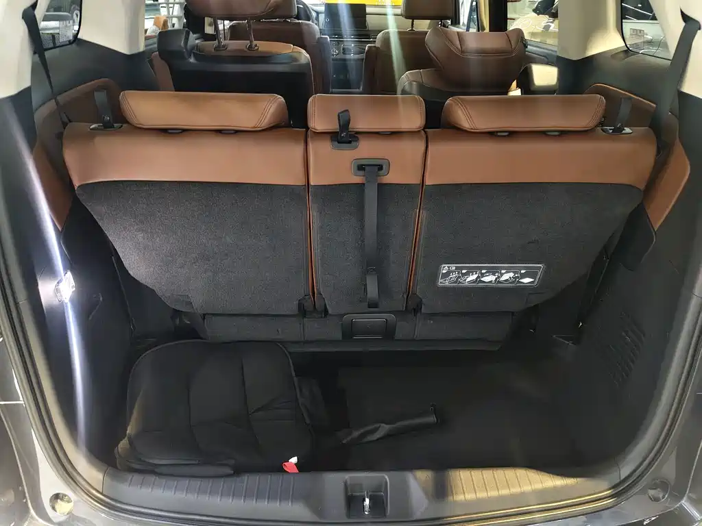 Honda Odyssey — фото 13
