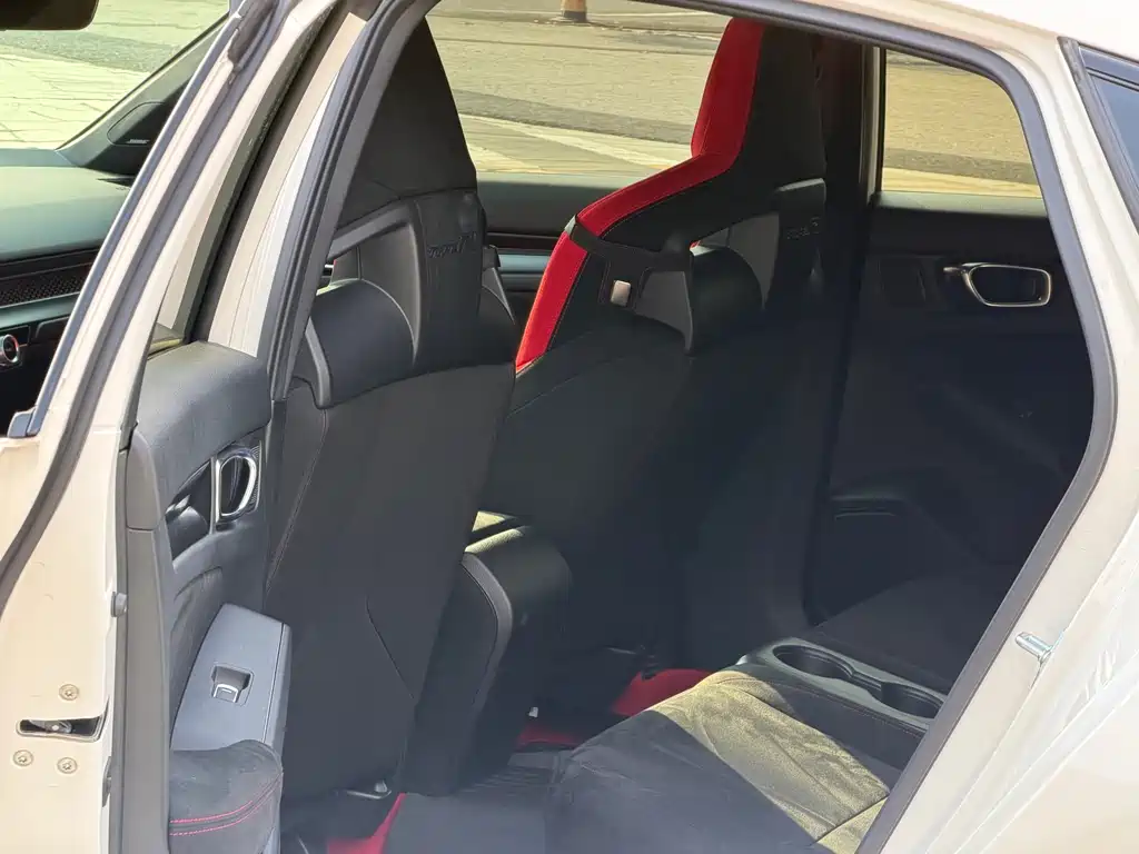 Honda Civic (Import) — фото 16