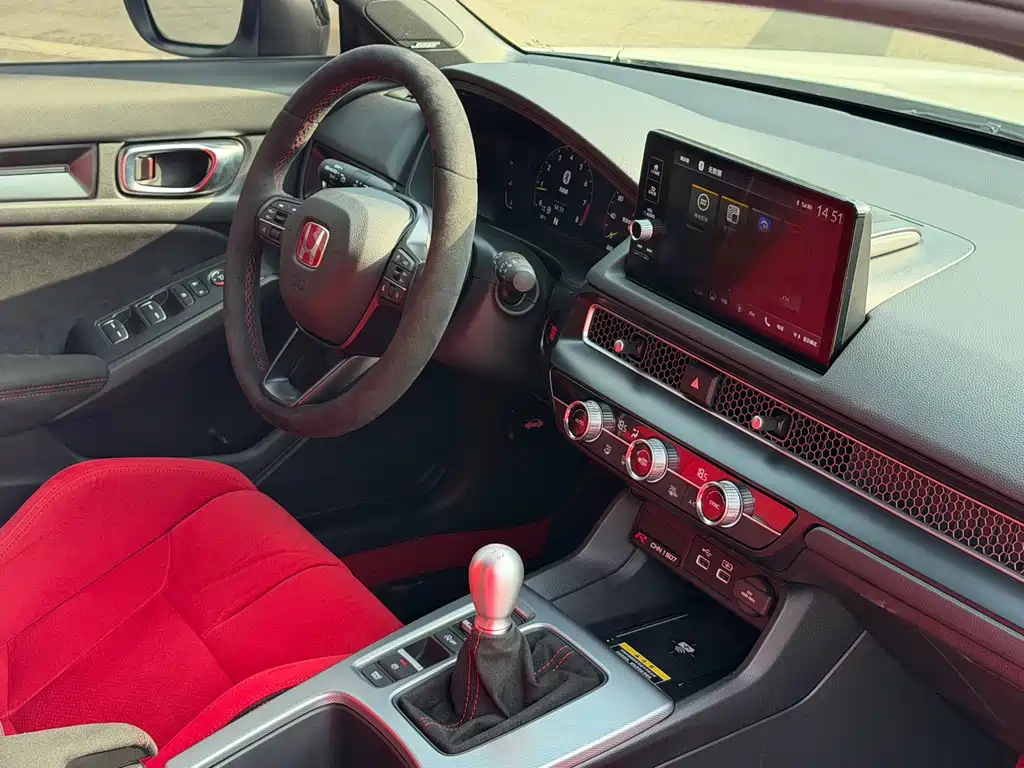 Honda Civic (Import) — фото 21