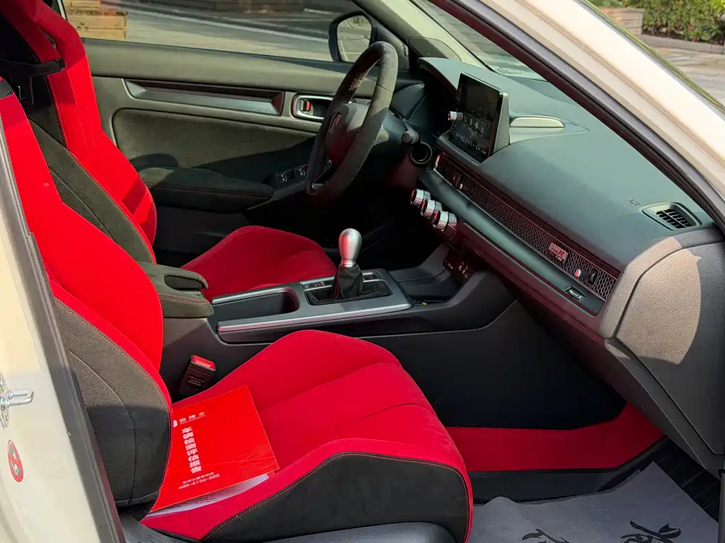 Honda Civic (Import) — фото 23