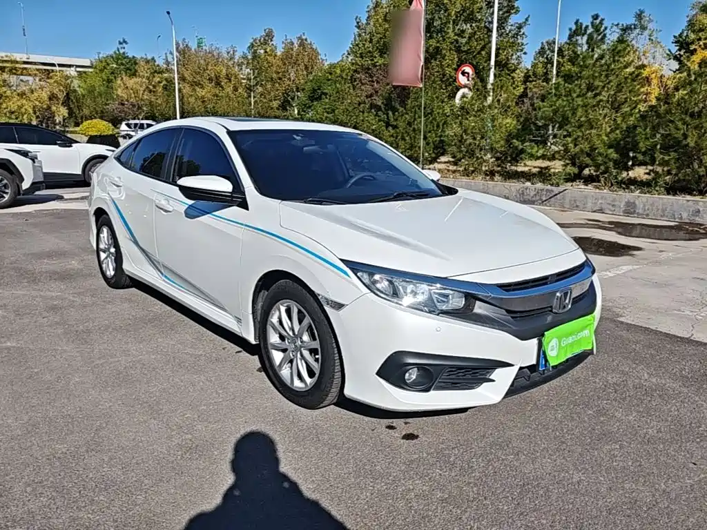 Honda Civic — фото 3