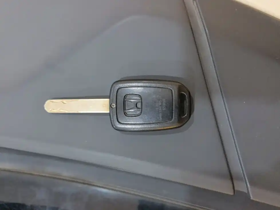 Honda Fit — фото 11