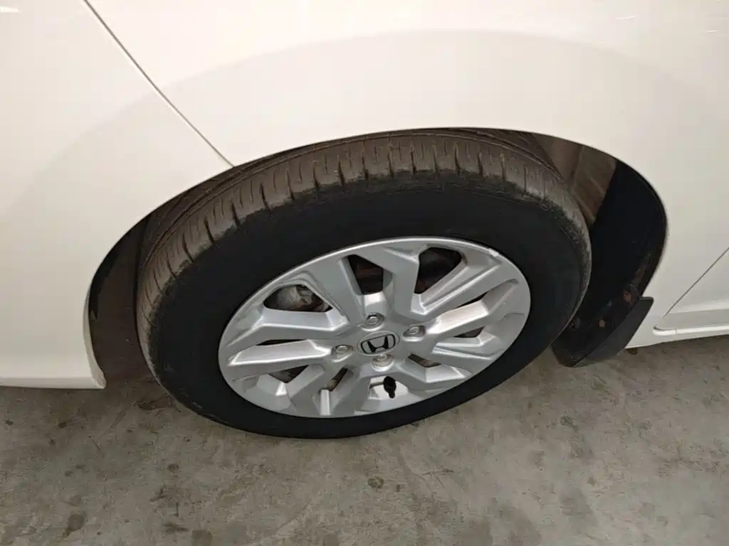 Honda Fit — фото 22