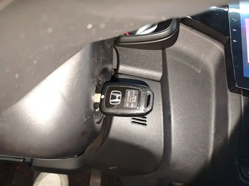 Honda Fit — фото 8