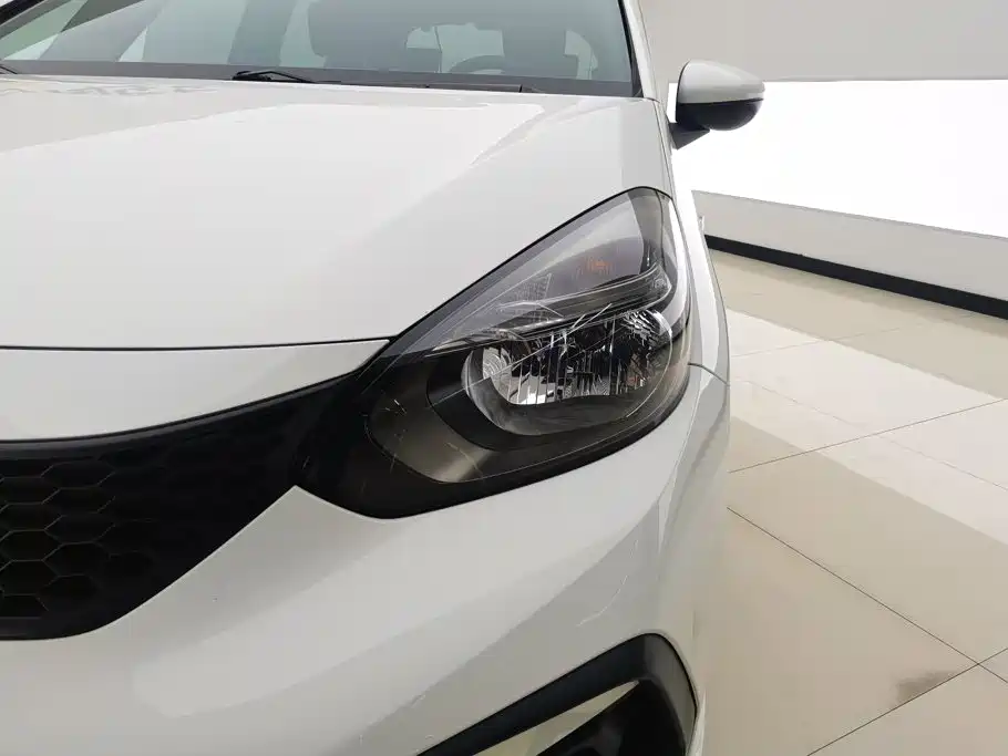 Honda Fit — фото 5