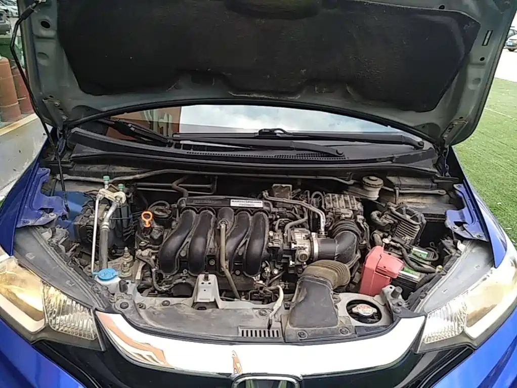 Honda Fit — фото 15