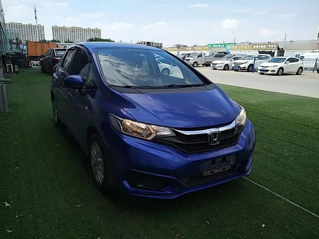 Honda Fit — фото 21