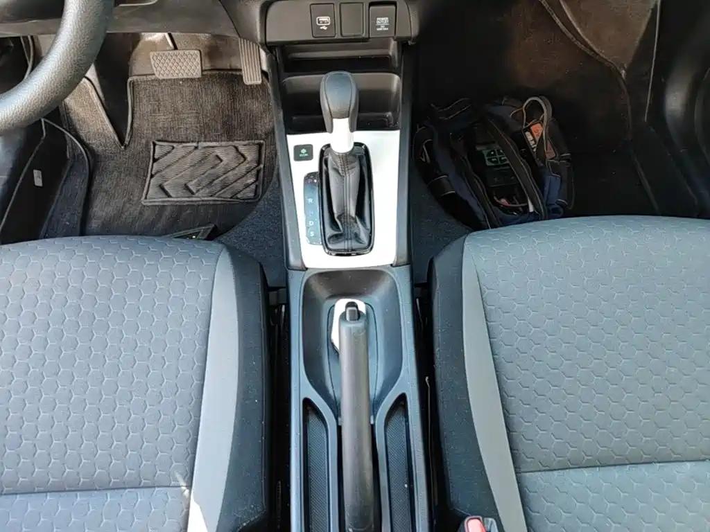 Honda Fit — фото 13