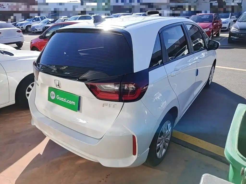 Honda Fit — фото 6