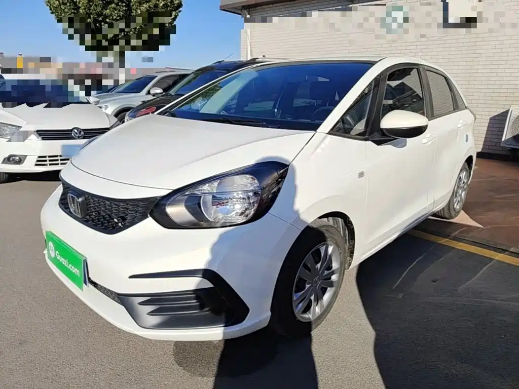 Honda Fit — фото 1