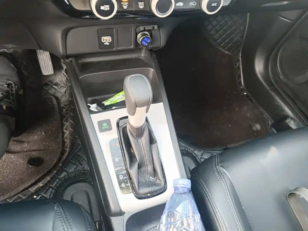 Honda Fit — фото 13