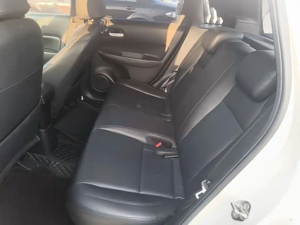 Honda Fit — фото 16