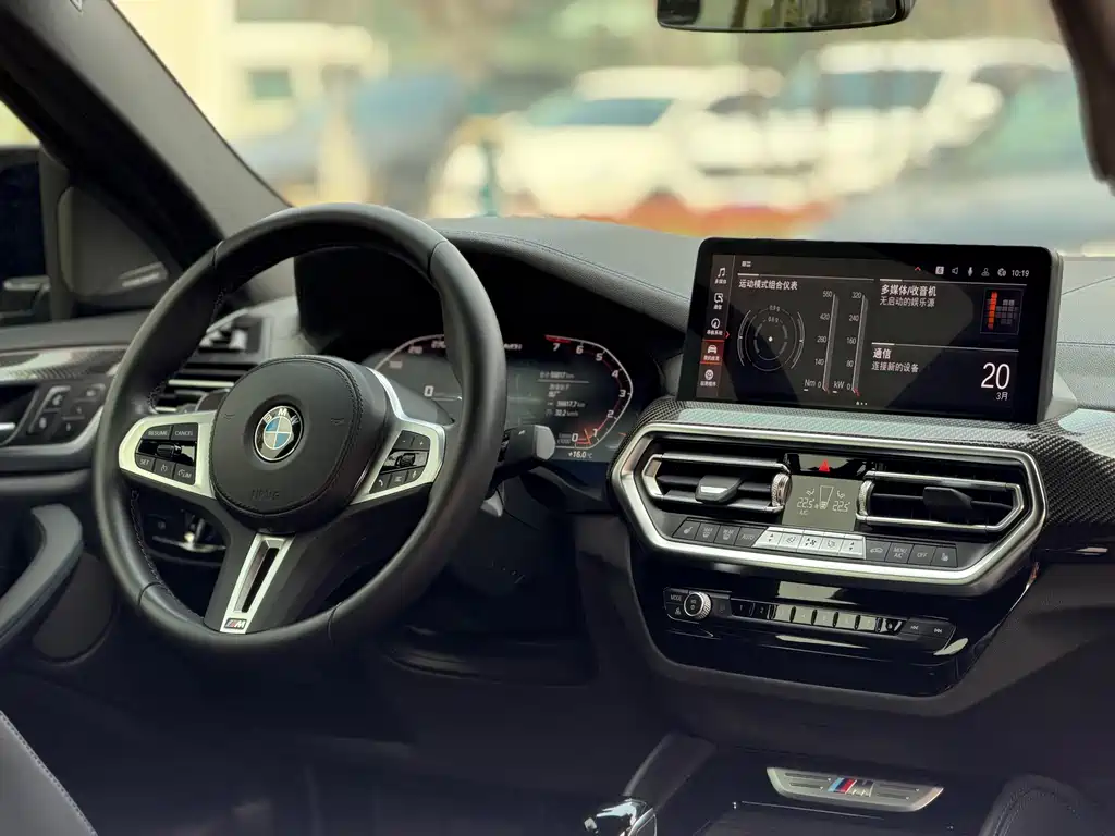 BMW X4 M40i — фото 7