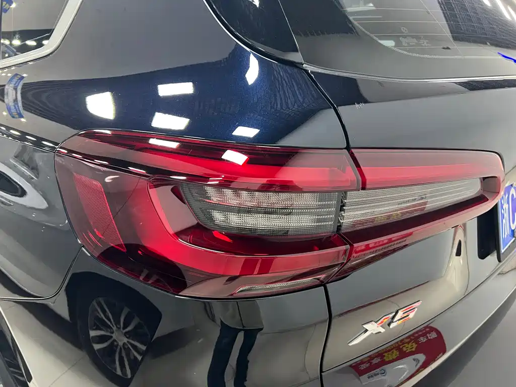 BMW X5 (Import) — фото 15