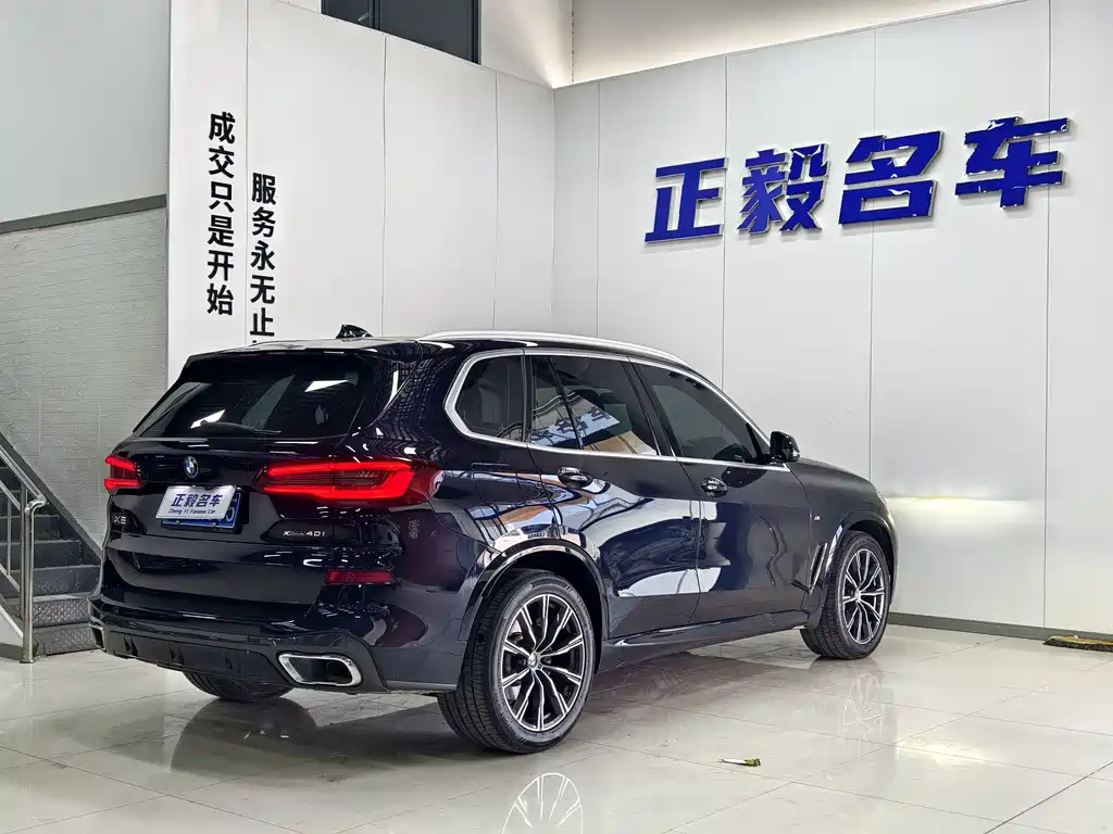 BMW X5 (Import) — фото 18