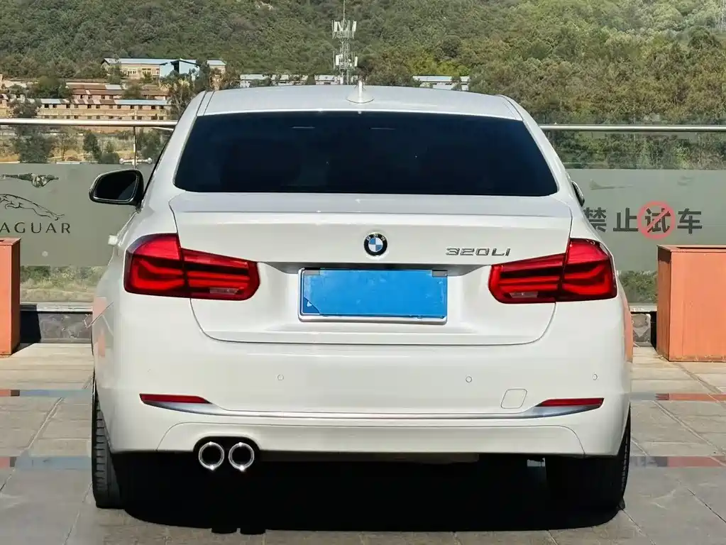 BMW 3 Series — фото 5