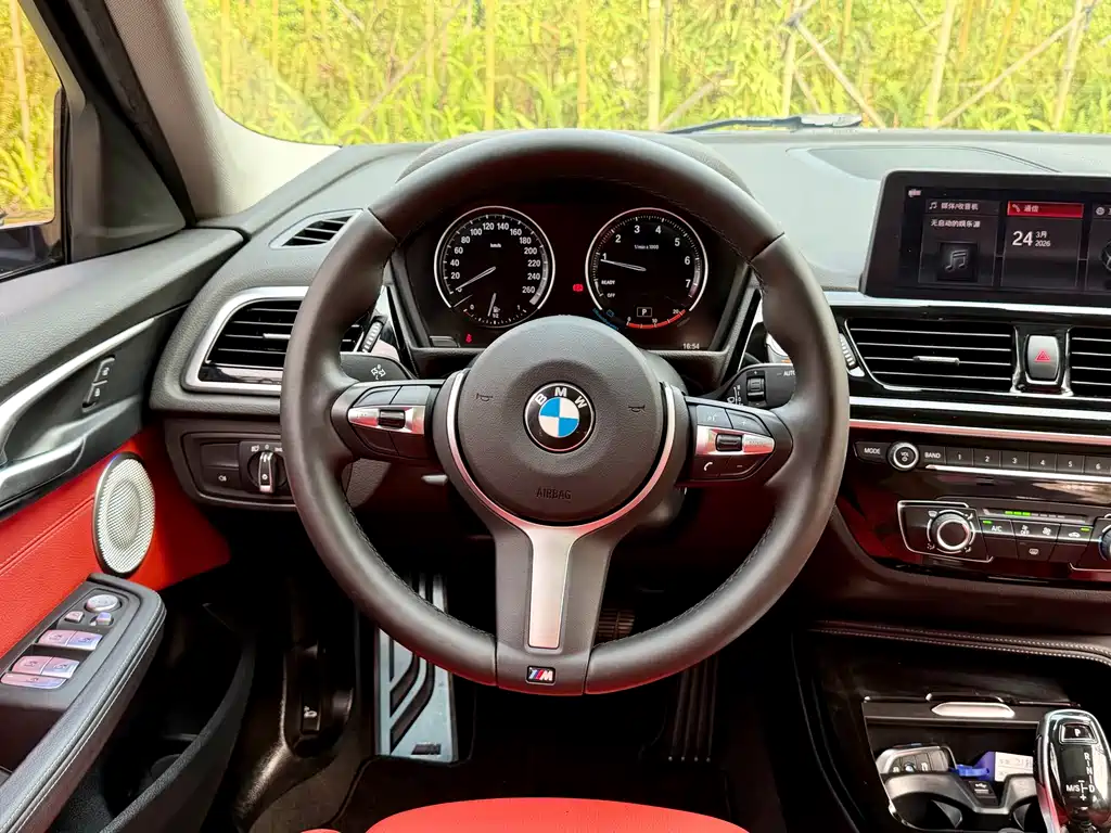 BMW 1 Series — фото 15