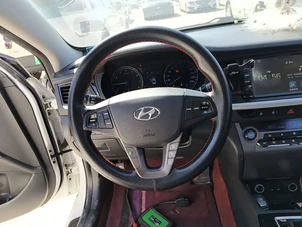 Hyundai Mistra — фото 10