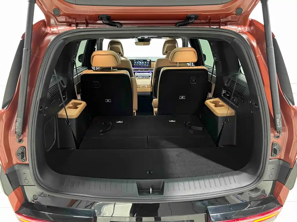 Hyundai Santa Fe — фото 24